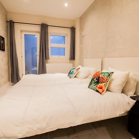 Luxury Fulham 3 Bedroom Garden House Londres Exterior foto